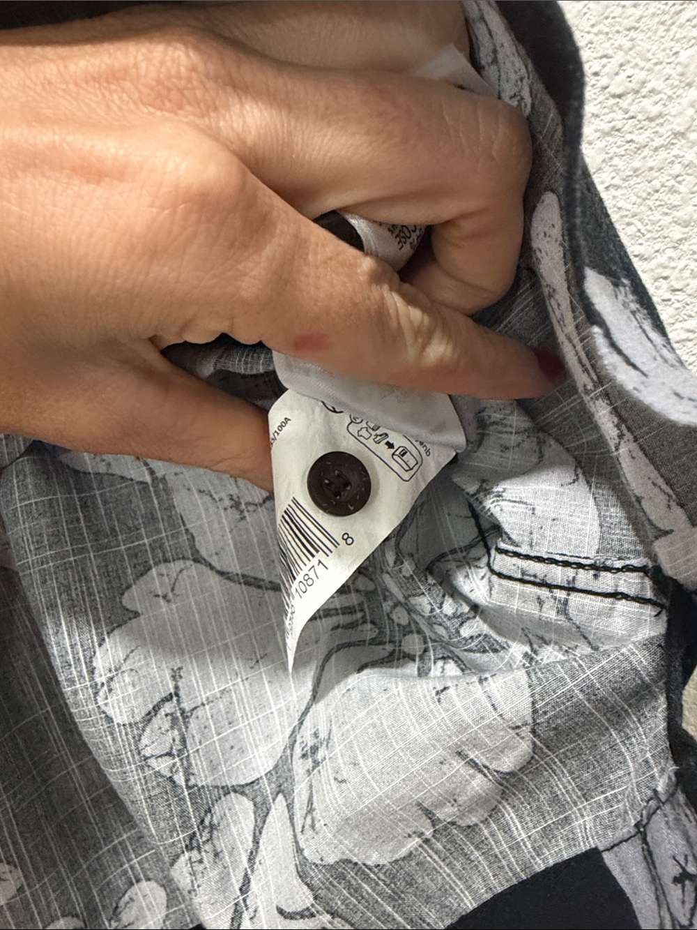 QuikSilver Black and White Floral Short-Sleeve Camp Shirt - Picture 3 of 3